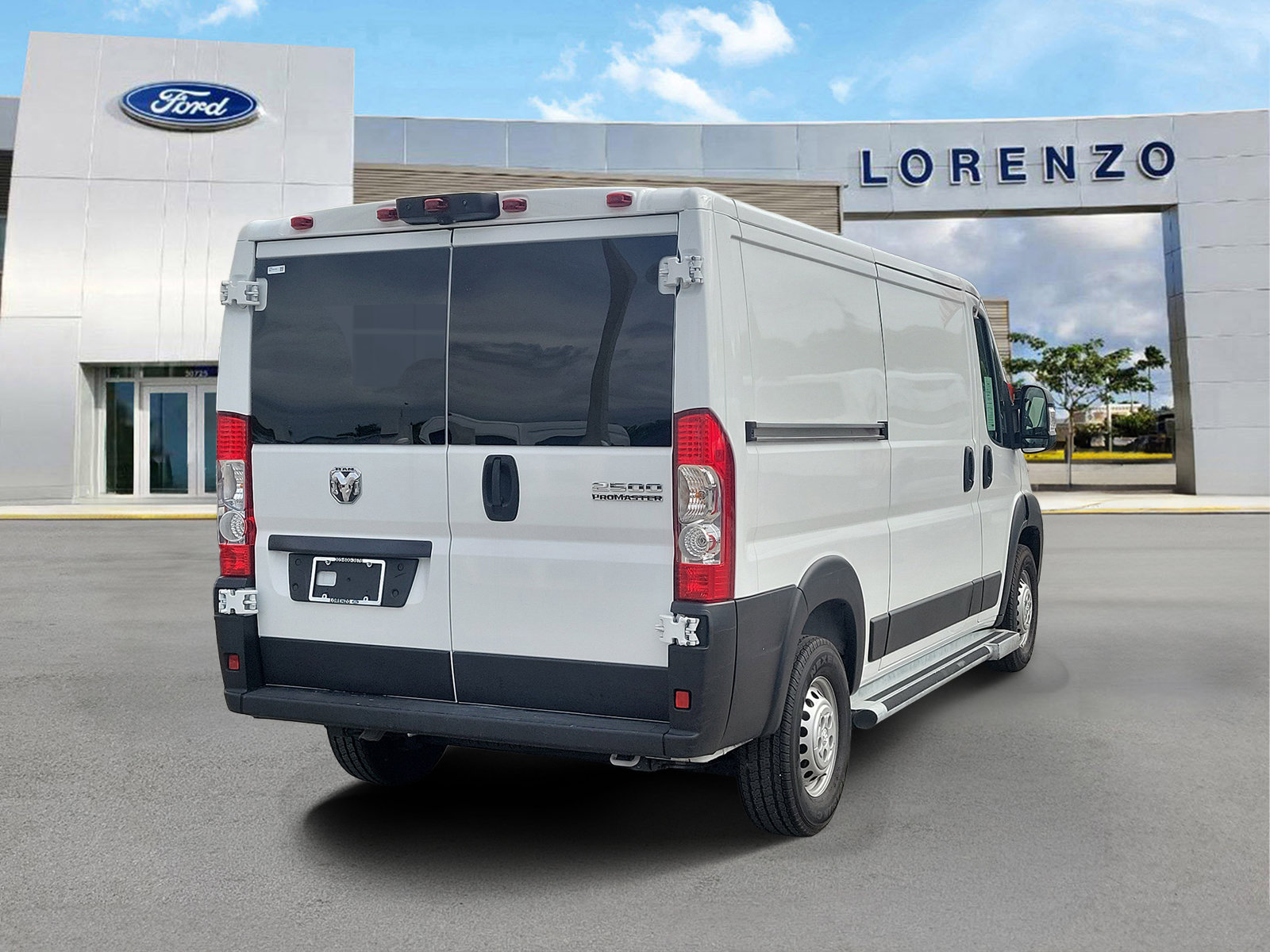 Used 2025 RAM ProMaster 2500 w/ U-Haul Equipment Group FWD image 5