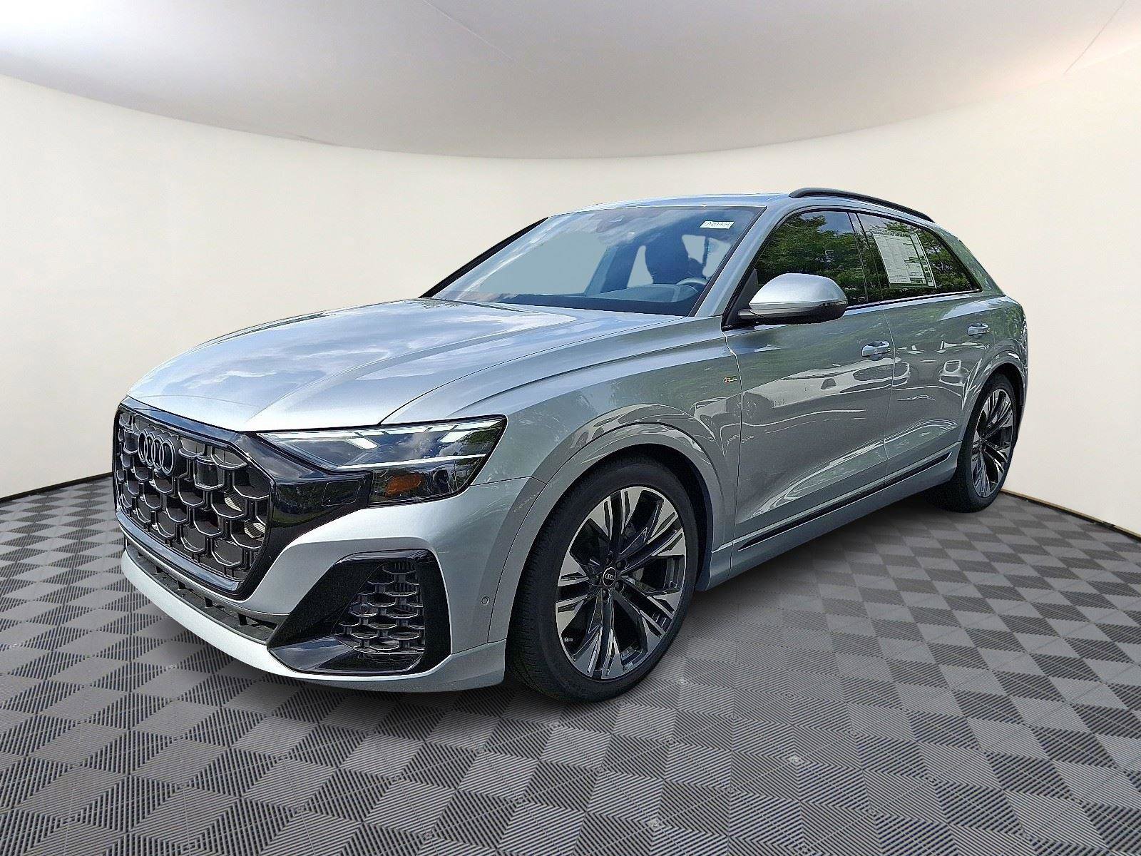 New 2025 Audi Q8 Premium Plus image 3