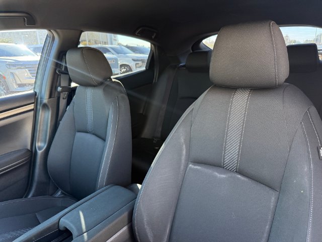 Used 2018 Honda Civic Sport image 14