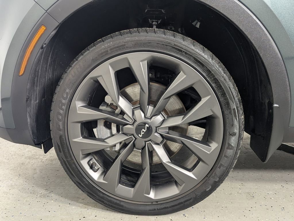 Used 2022 Kia Sorento SX Prestige w/ Rust Color Package AWD/4WD image 9