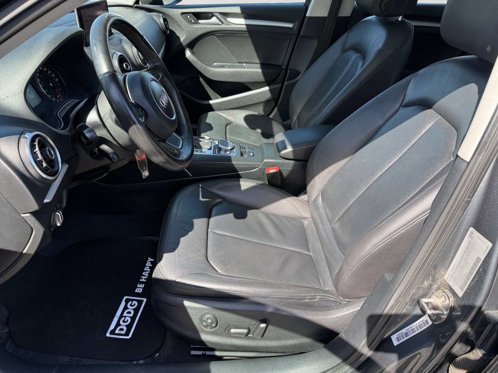 Used 2015 Audi A3 TDI Premium w/ Audi MMI Navigation Plus image 10