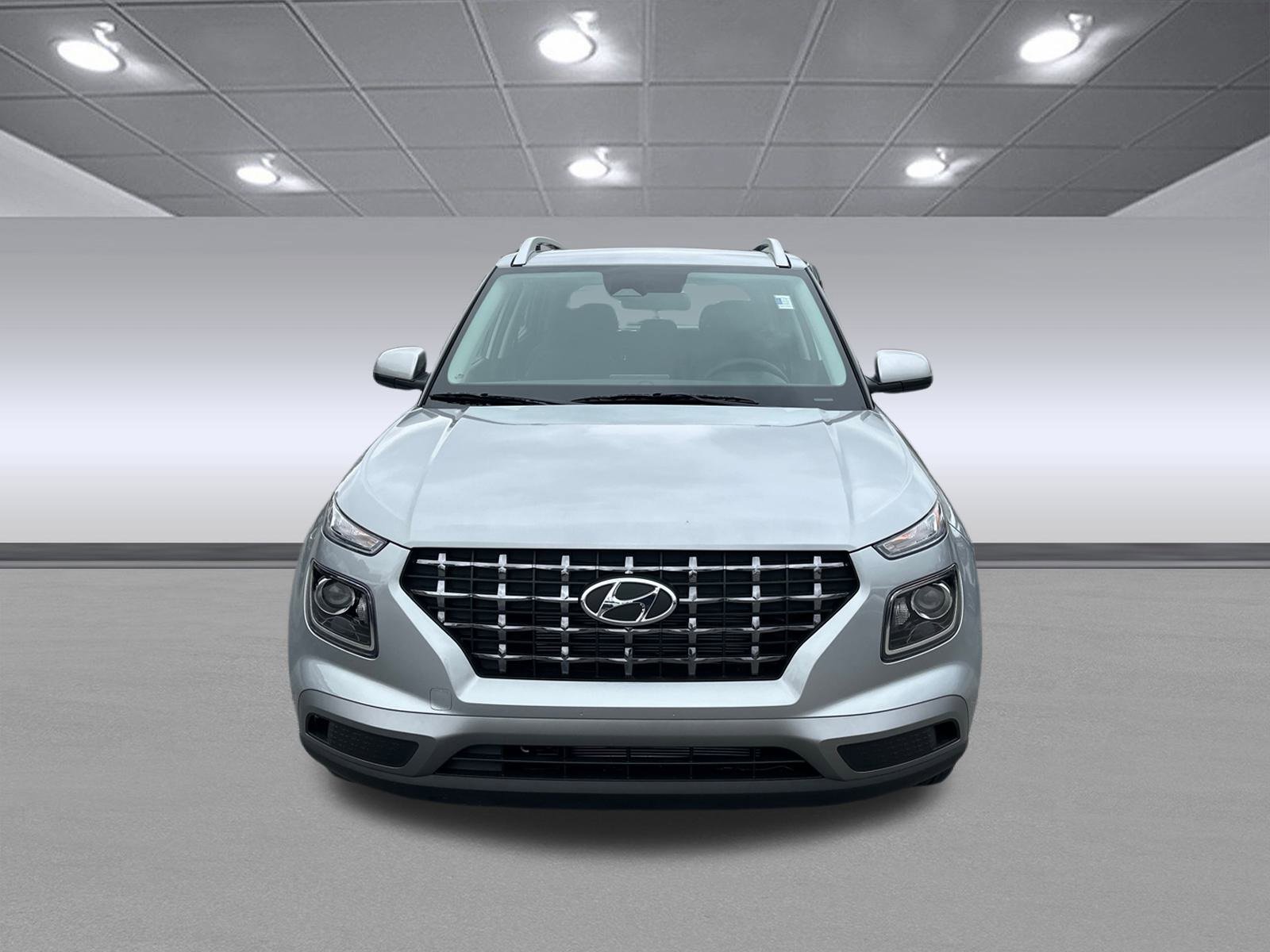 New 2025 Hyundai Venue SEL image 2