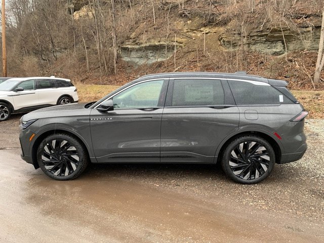 New 2026 Lincoln Nautilus Black Label w/ Jet Appearance Package AWD/4WD image 9