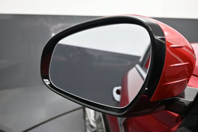 Used 2021 Genesis G70 2.0T RWD image 4