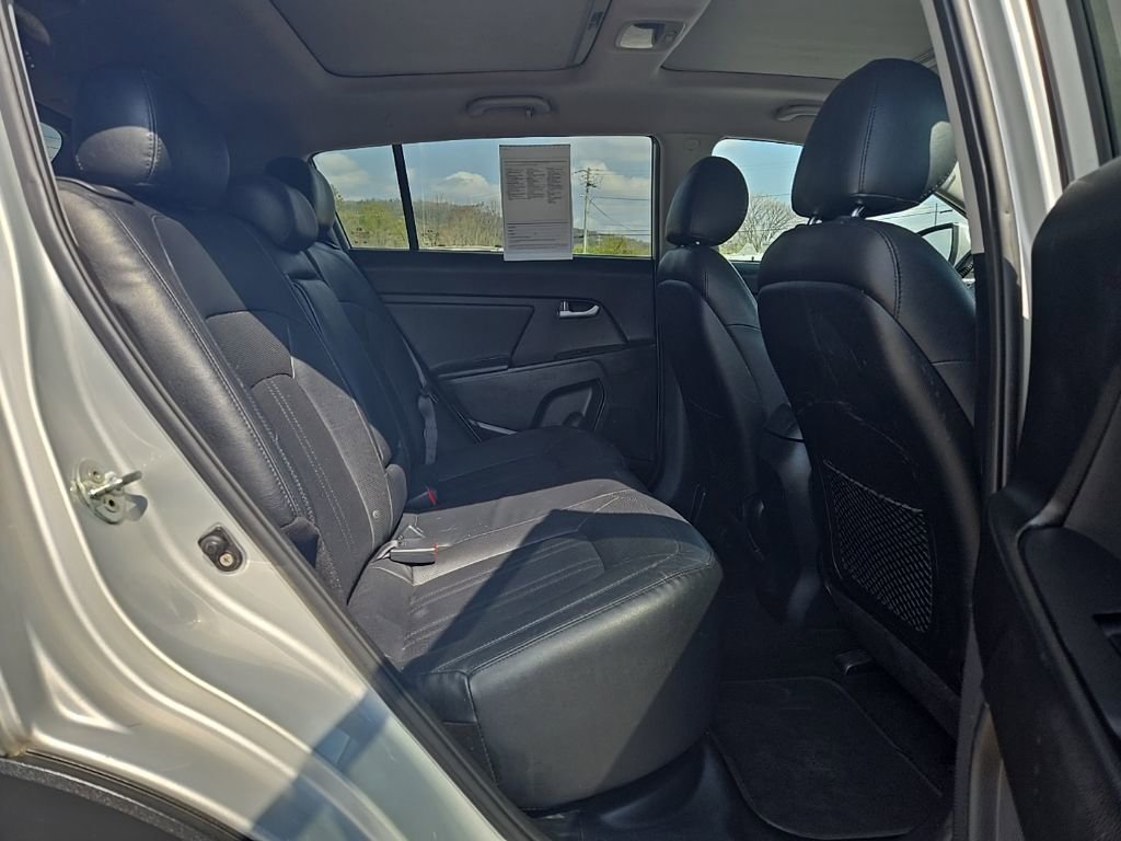 Used 2013 Kia Sportage SX w/ SX Premium Pkg image 19