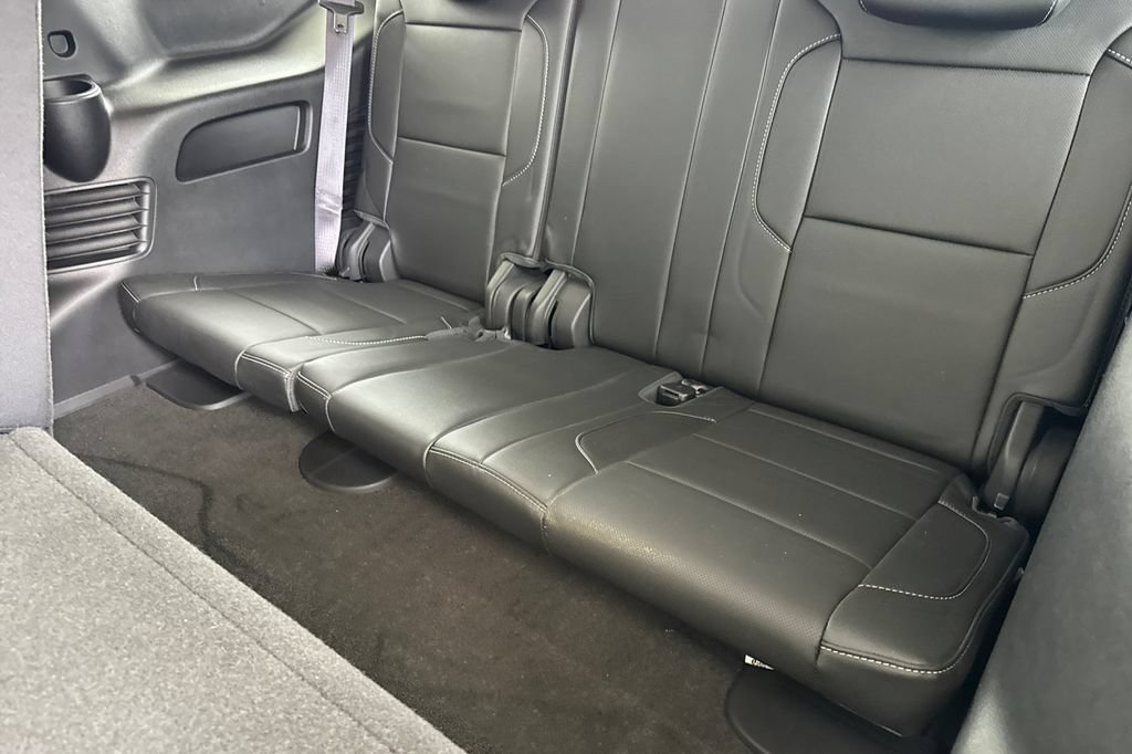 Used 2016 Chevrolet Tahoe LTZ RWD image 19