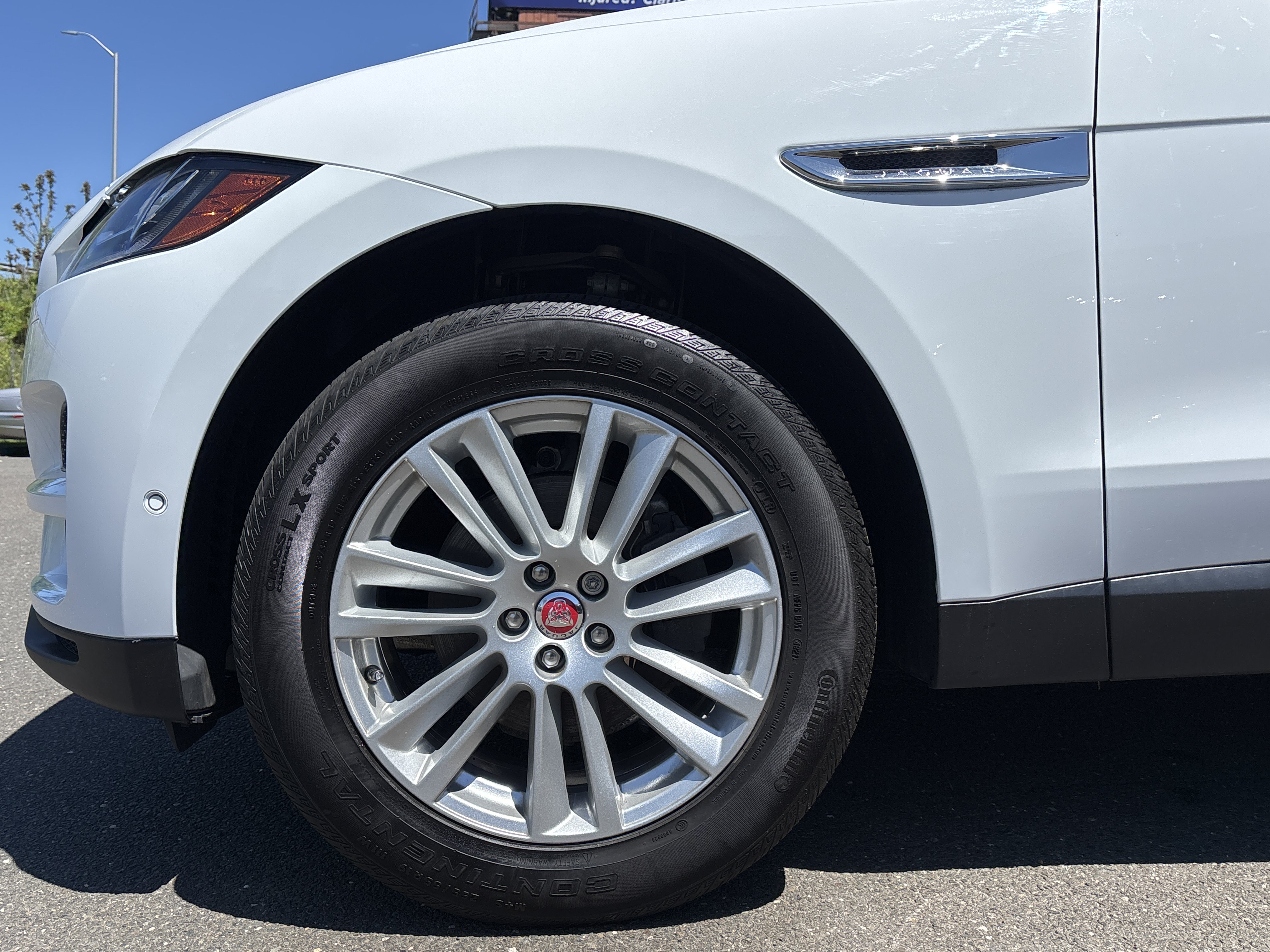 Used 2019 Jaguar F-PACE Prestige AWD/4WD image 11