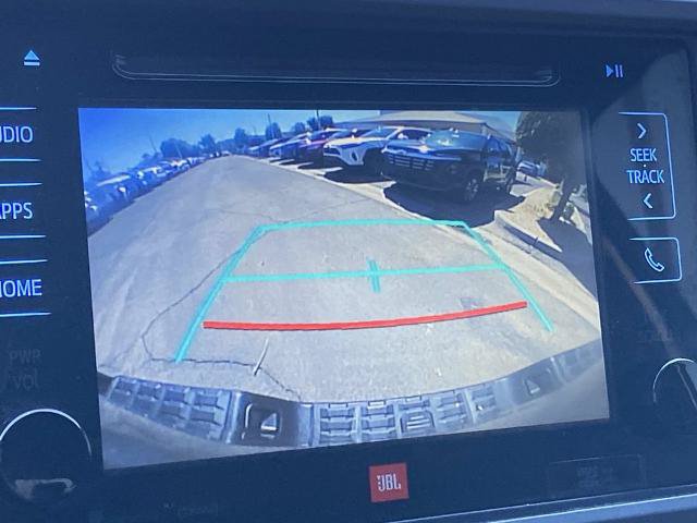 Used 2016 Toyota Tacoma TRD Off-Road AWD/4WD image 11
