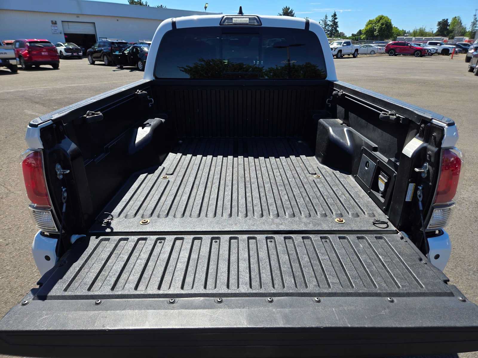 Used 2019 Toyota Tacoma TRD Pro AWD/4WD image 15