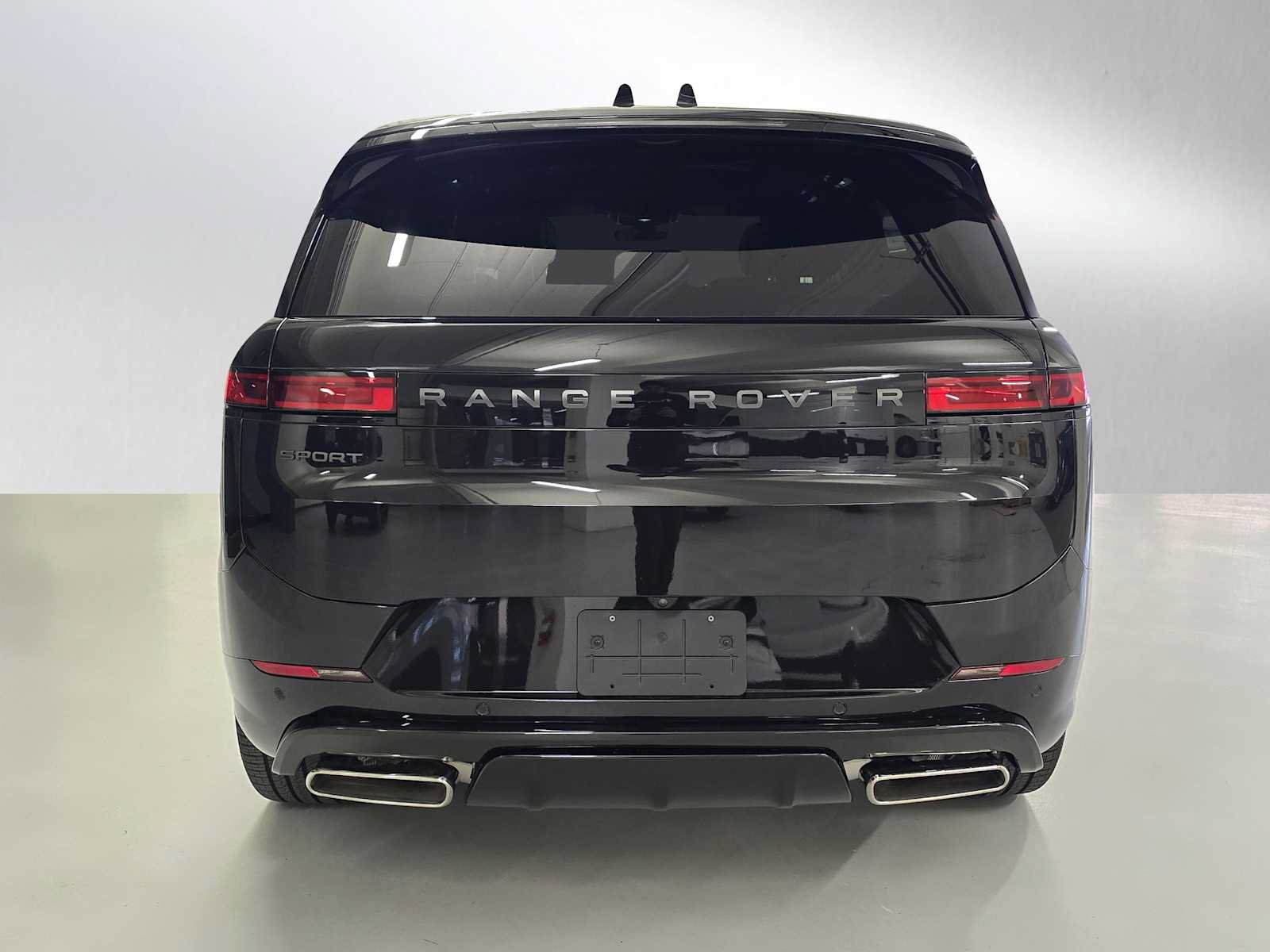 New 2026 Land Rover Range Rover Sport Dynamic SE AWD/4WD image 4