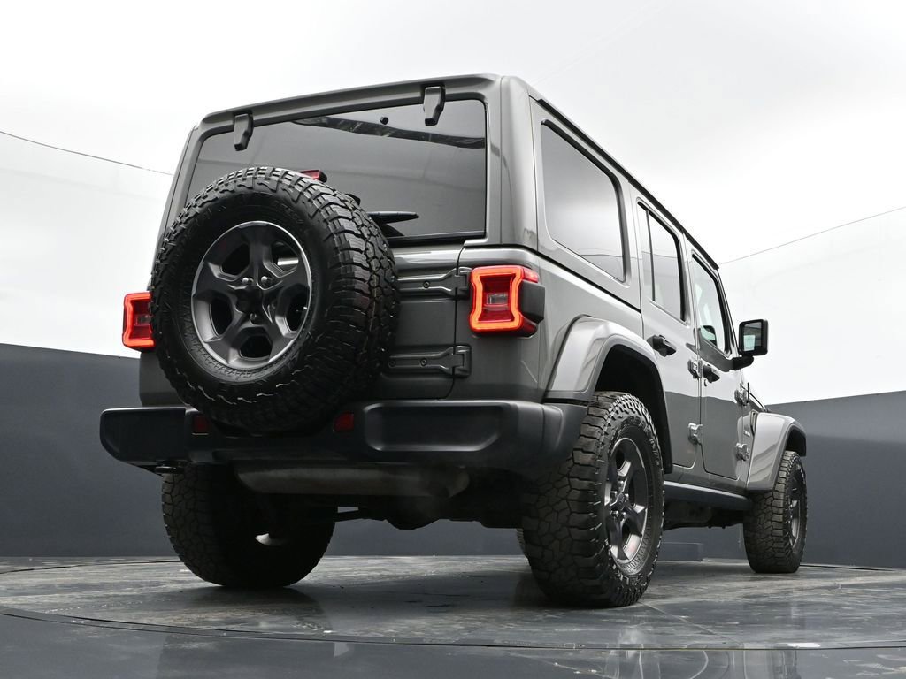 Used 2022 Jeep Wrangler Unlimited Sahara w/ Cold Weather Group image 36