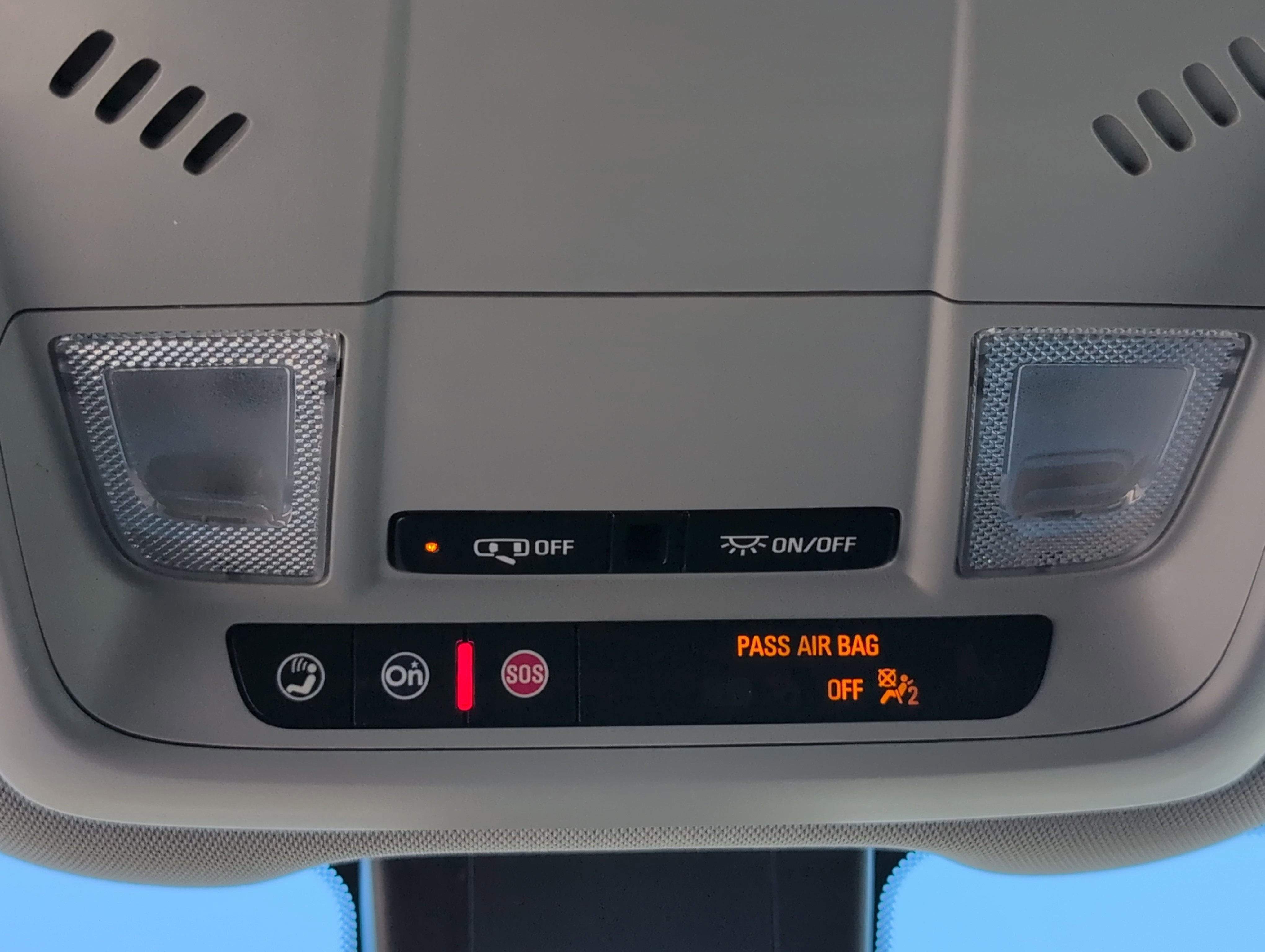 Used 2020 GMC Terrain SLE image 17