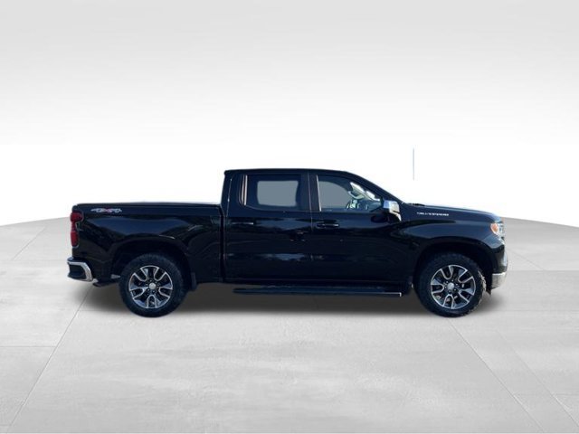 Used 2022 Chevrolet Silverado 1500 LT AWD/4WD image 6
