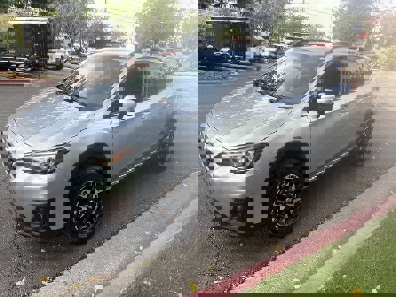 Used 2018 Subaru Crosstrek 2.0i Premium w/ Popular Package #3 image 2