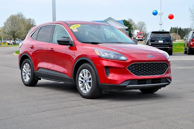 Used 2022 Ford Escape SE w/ Convenience Package