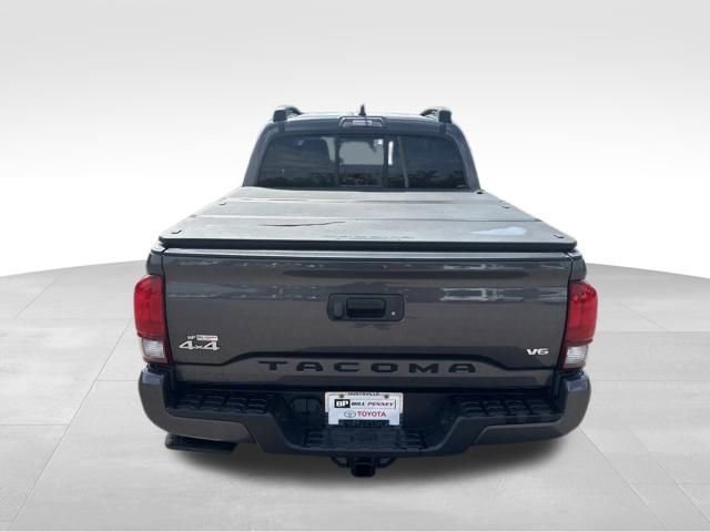 Used 2023 Toyota Tacoma SR AWD/4WD image 4
