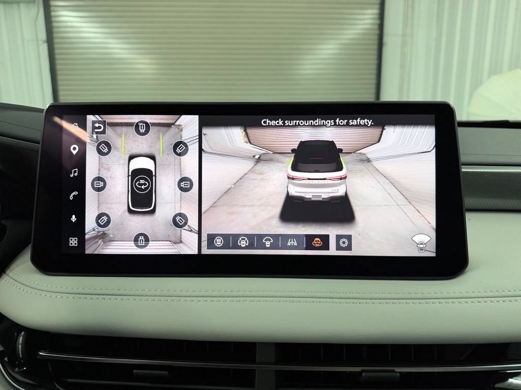 New 2027 INFINITI QX60 Luxe FWD image 19