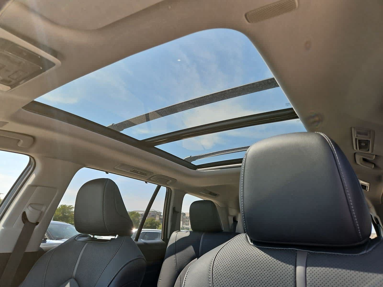 Used 2025 Toyota Grand Highlander AWD image 18