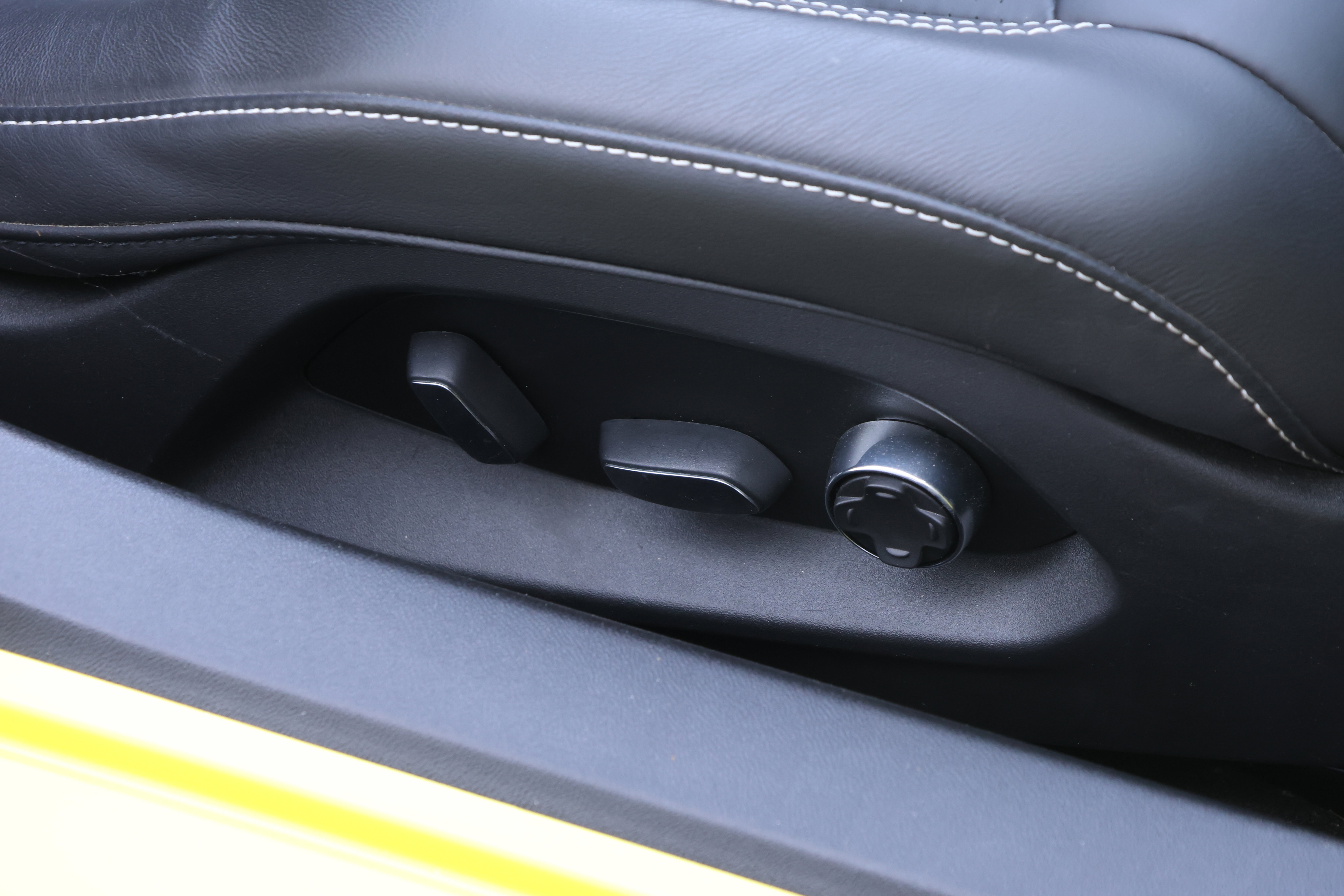 Used 2023 Chevrolet Corvette Stingray Premium Conv image 35