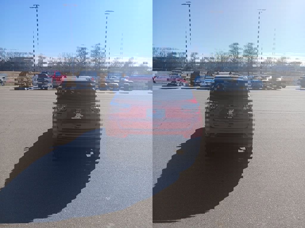 New 2026 Jeep Compass Latitude image 6