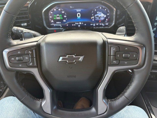 Used 2025 Chevrolet Silverado 1500 ZR2 w/ Technology Package image 11