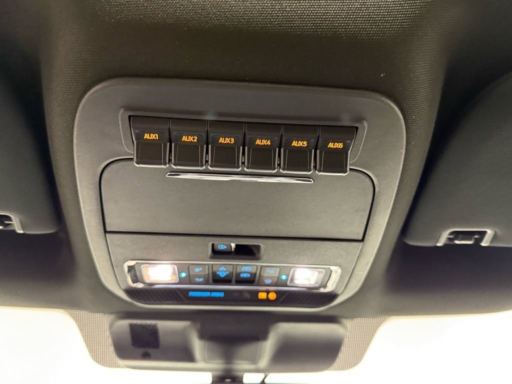 New 2026 Ford F250 Platinum image 18