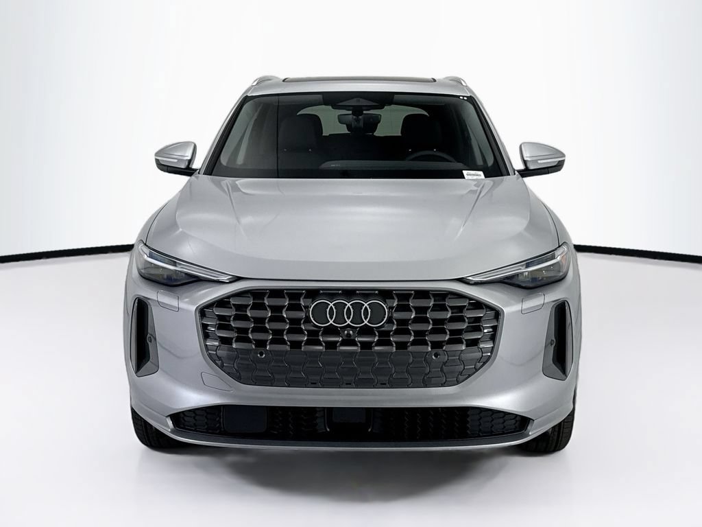 Used 2026 Audi Q5 Premium Plus w/ Premium Plus AWD/4WD image 2