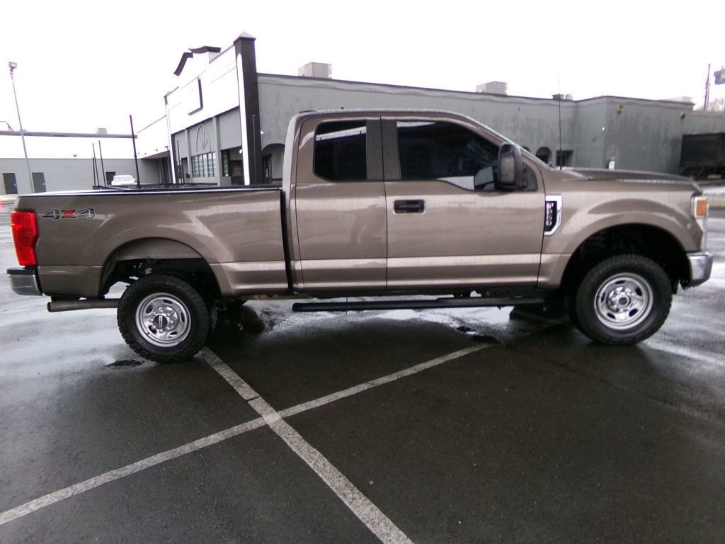 Used 2021 Ford F250 XL w/ Power Equipment Group AWD/4WD image 5