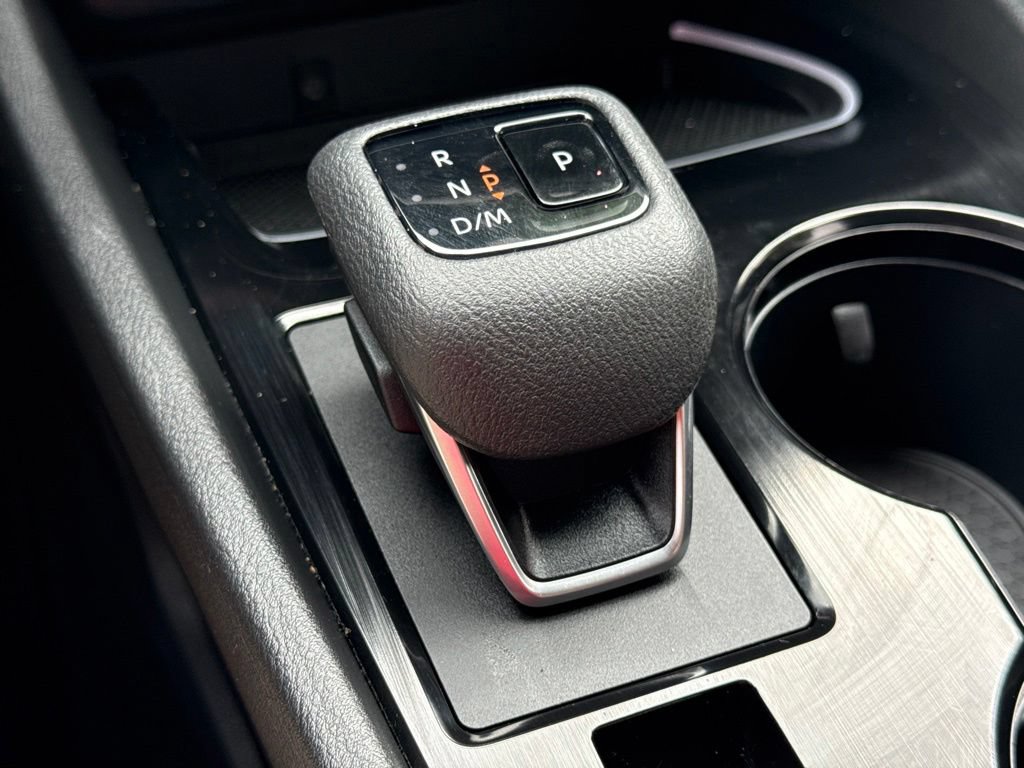 Certified 2025 Nissan Rogue SL FWD image 29