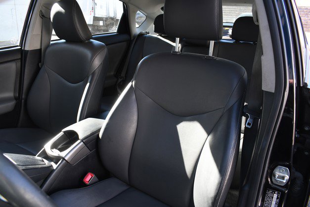 Used 2012 Toyota Prius Four image 17