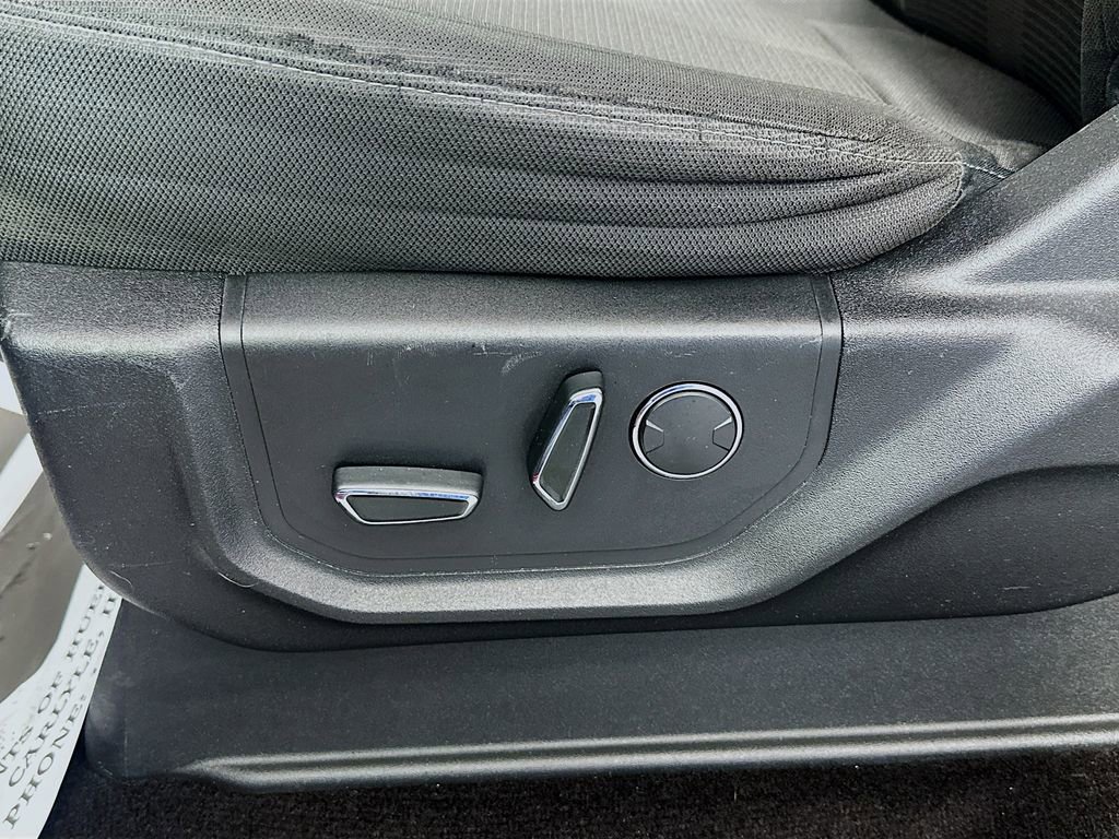 Used 2016 Ford F150 XLT w/ Equipment Group 302A Luxury image 18