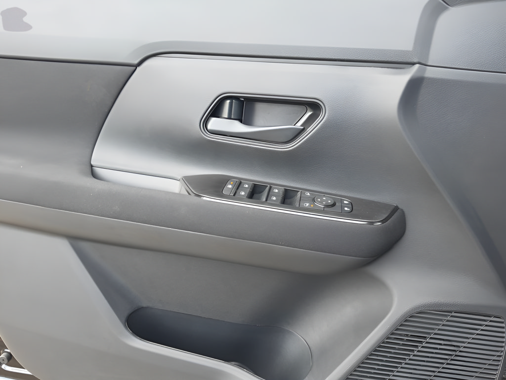 New 2026 Nissan Kicks S FWD image 24
