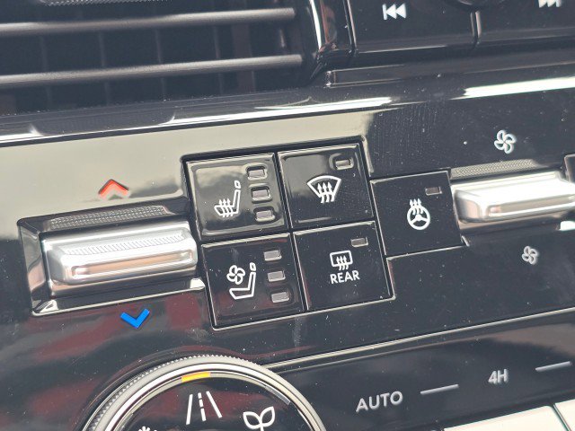 New 2026 Nissan Armada Platinum image 39