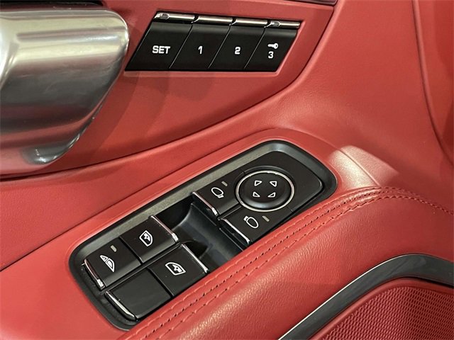 Used 2013 Porsche 911 Carrera 4S image 31