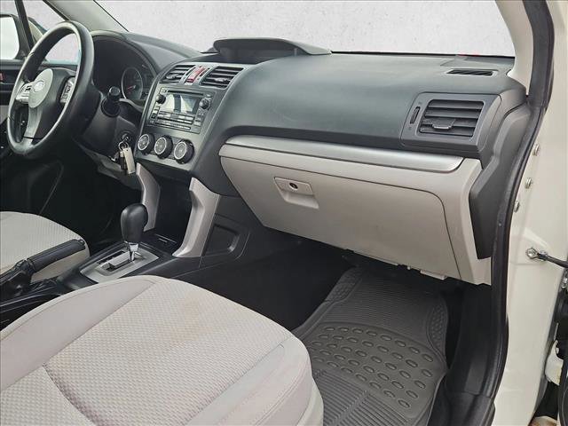Used 2014 Subaru Forester 2.5i AWD/4WD image 21