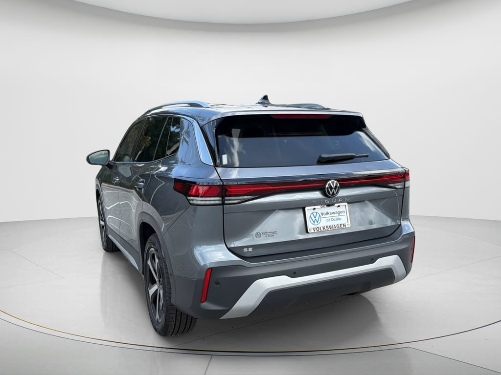 New 2026 Volkswagen Tiguan SE FWD image 5