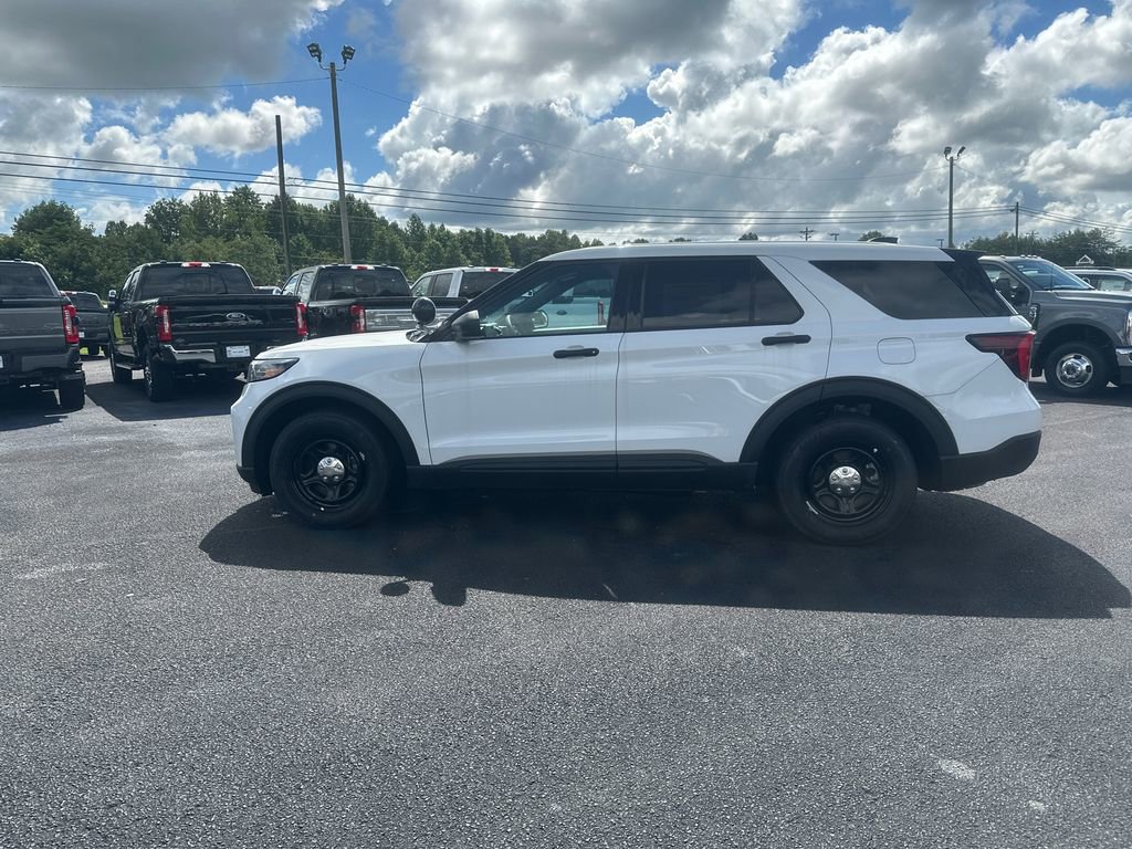New 2025 Ford Explorer 4WD Police Interceptor image 8