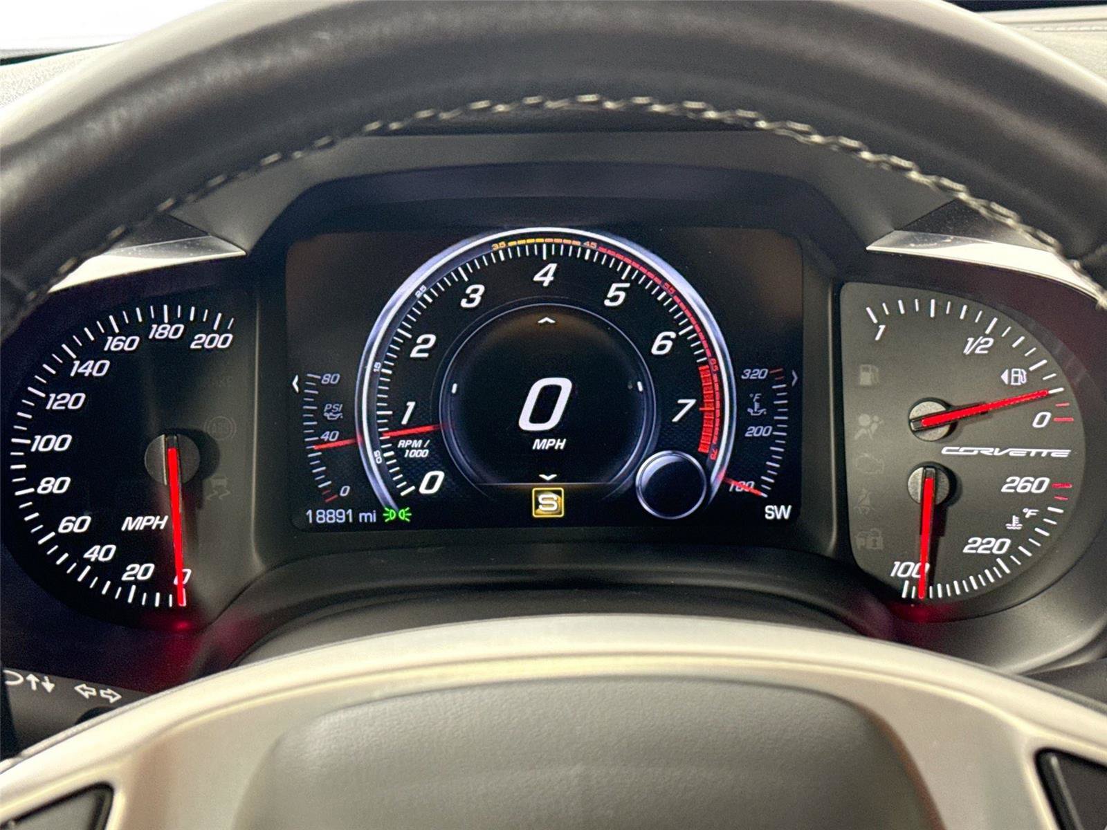 Used 2018 Chevrolet Corvette Grand Sport RWD image 20