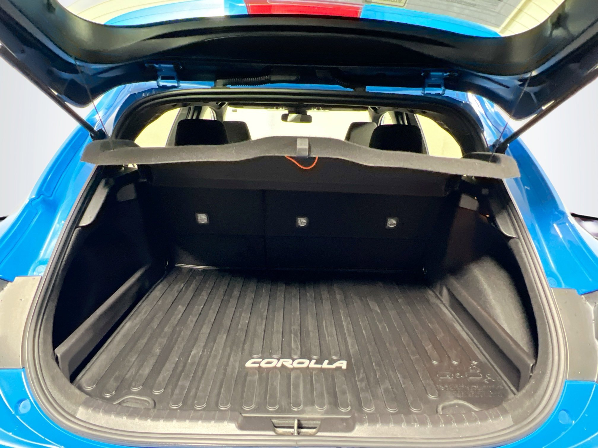 Used 2021 Toyota Corolla SE image 34