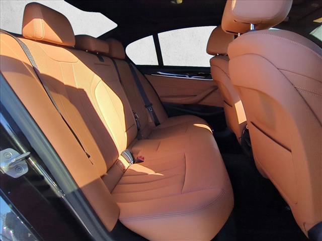 Used 2021 BMW 530e image 20