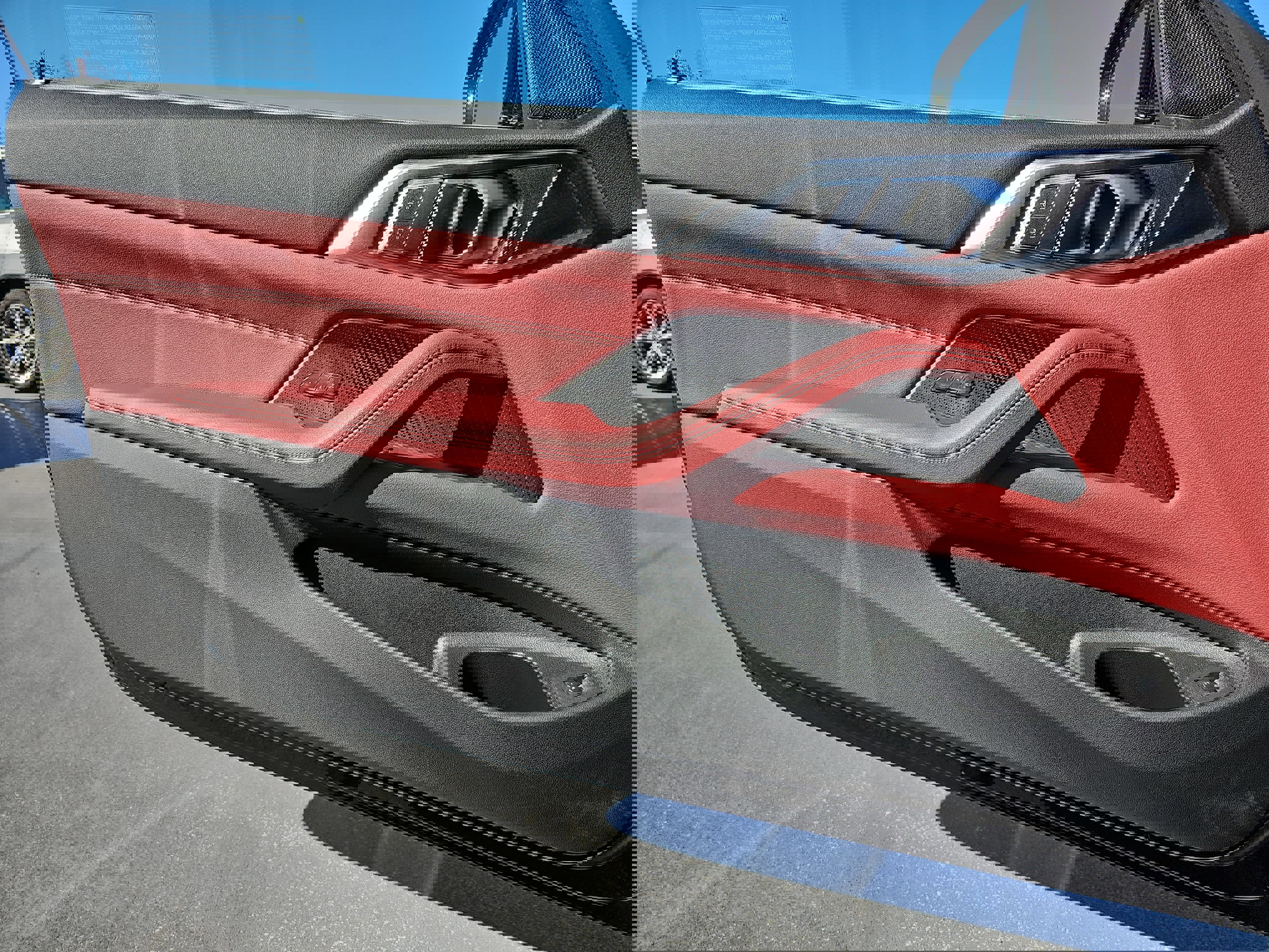 Used 2025 BMW 430i Coupe w/ Convenience Package image 26