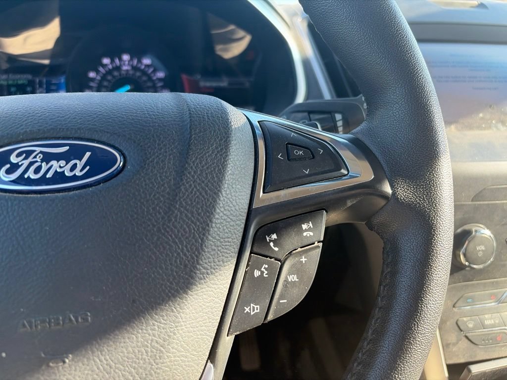 Used 2019 Ford Edge SEL w/ Equipment Group 201A AWD/4WD image 9