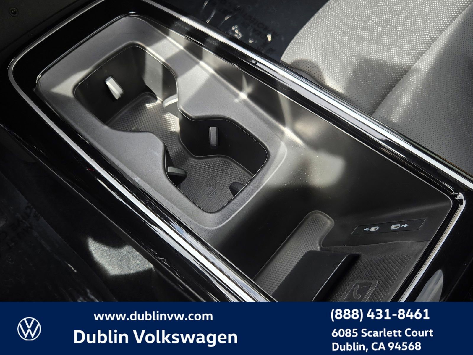 Used 2023 Volkswagen ID.4 Pro S image 18