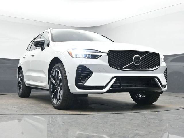 New 2026 Volvo XC60 T8 Plus w/ Protection Package Premier image 39