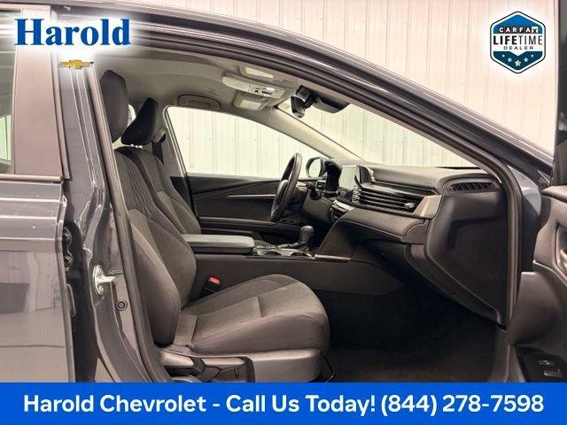 Used 2025 Toyota Camry LE w/ Convenience Package FWD image 12