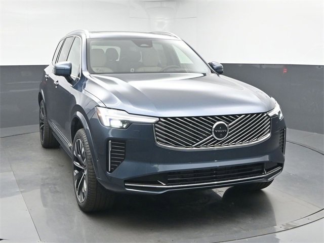 New 2026 Volvo XC90 B6 Ultra image 2