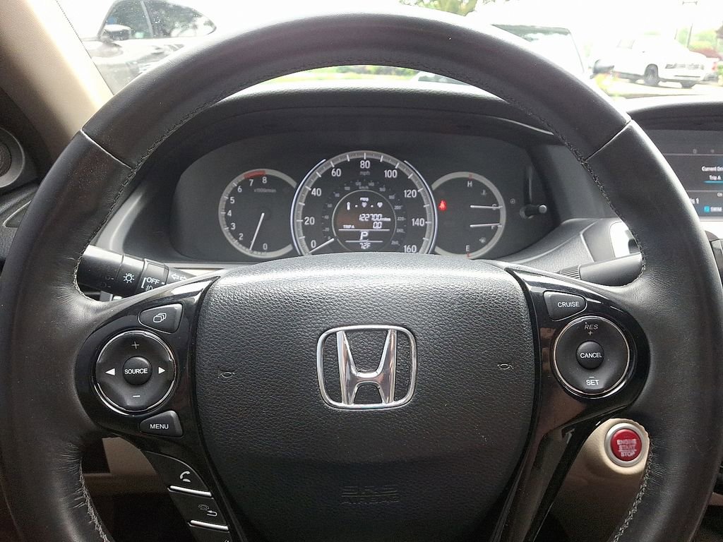 Used 2016 Honda Accord EX-L image 21