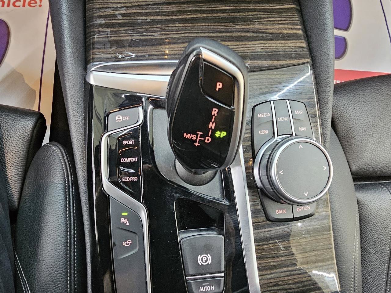 Used 2019 BMW 540i xDrive AWD/4WD image 37