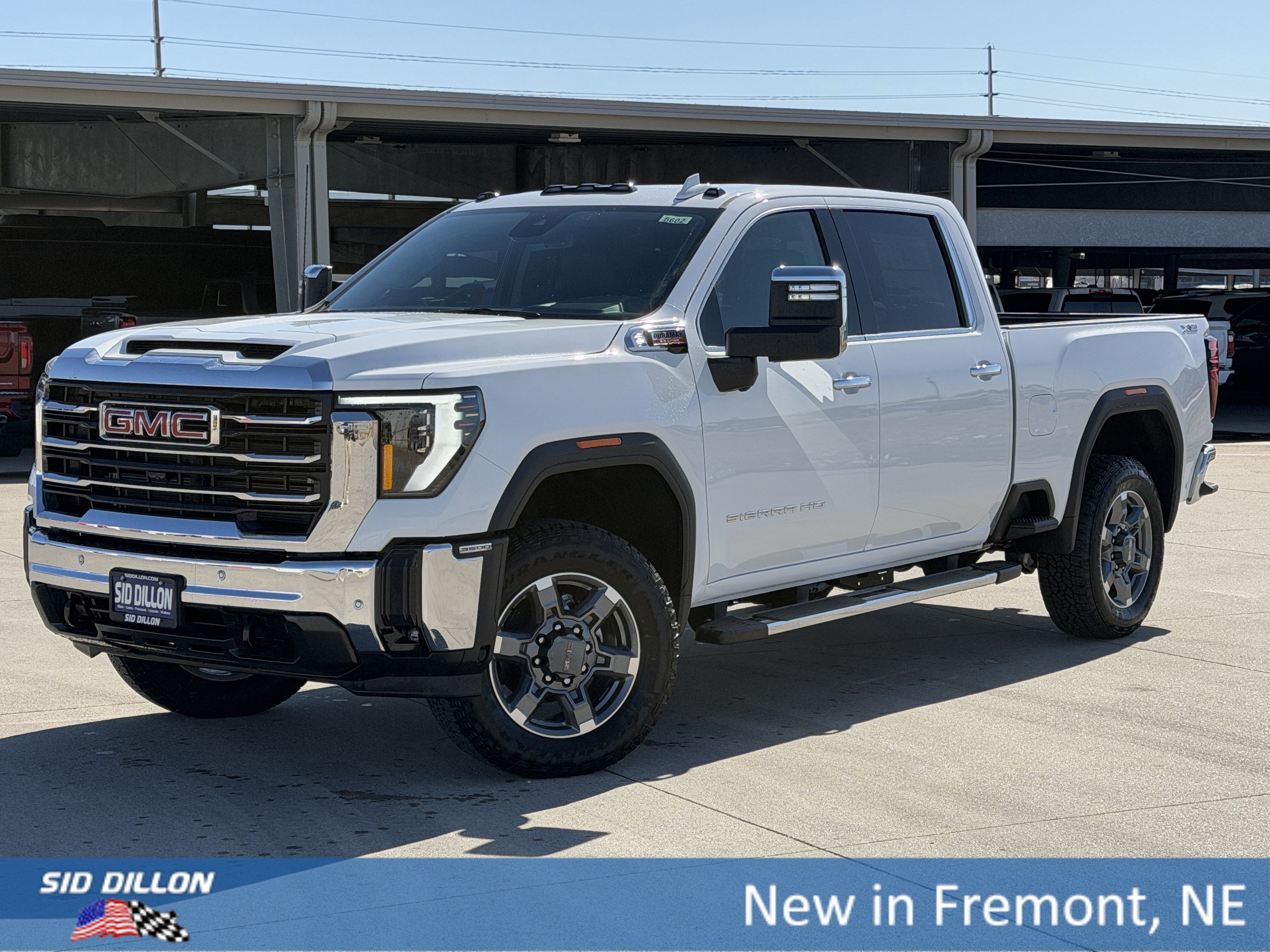 New 2026 GMC Sierra 3500 SLT w/ SLT Premium Package