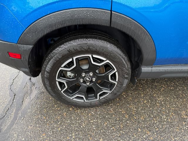 Certified 2025 Ford Bronco Sport Outer Banks w/ Outer Banks Tech Package+ AWD/4WD image 28